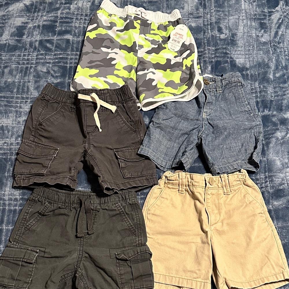 Lot of 5 Size 2T. 4 pairs of Kids Shorts and 1 NWT bathing suit